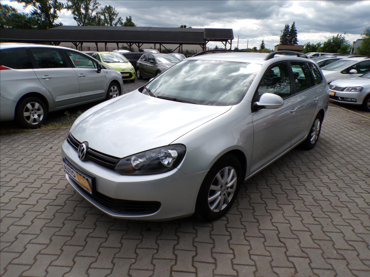 volkswagen-golf-1-6-tdi - 1