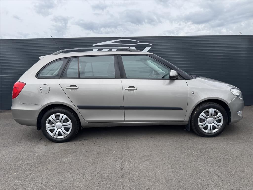 skoda-fabia-1-6 - 4