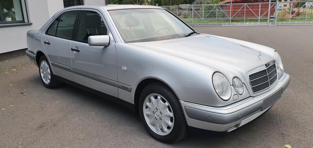 mercedes-benz-tridy-e - 7