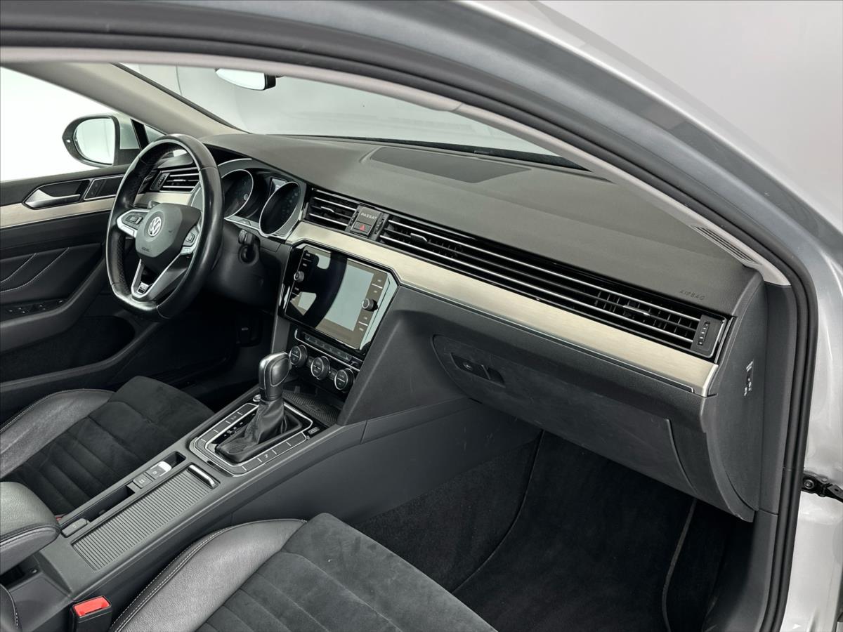 volkswagen-passat-2-0-tdi-r-line - 6
