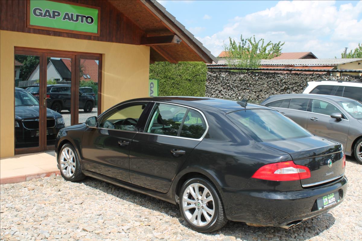 skoda-superb-2-0-tdi-125kw-dsg - 3