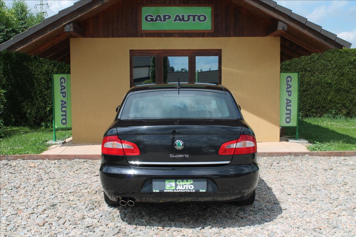skoda-superb-2-0-tdi-125kw-dsg - 4