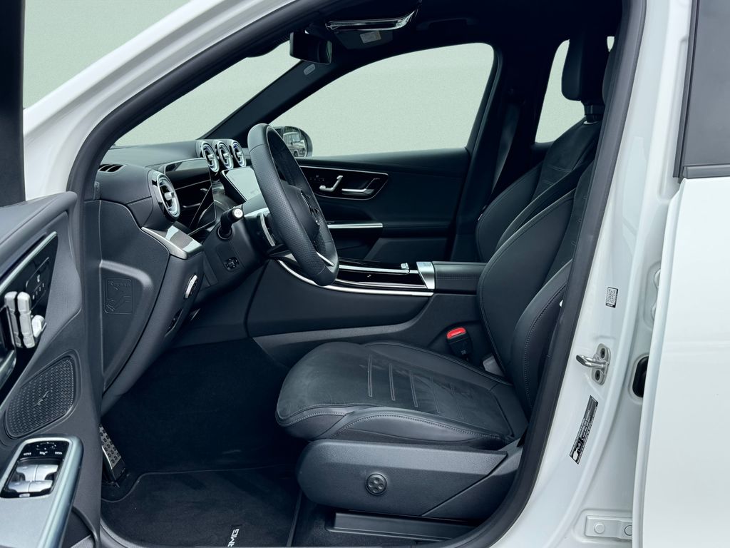 mercedes-benz-glc-glc-220-d-4matic-amg-line - 6