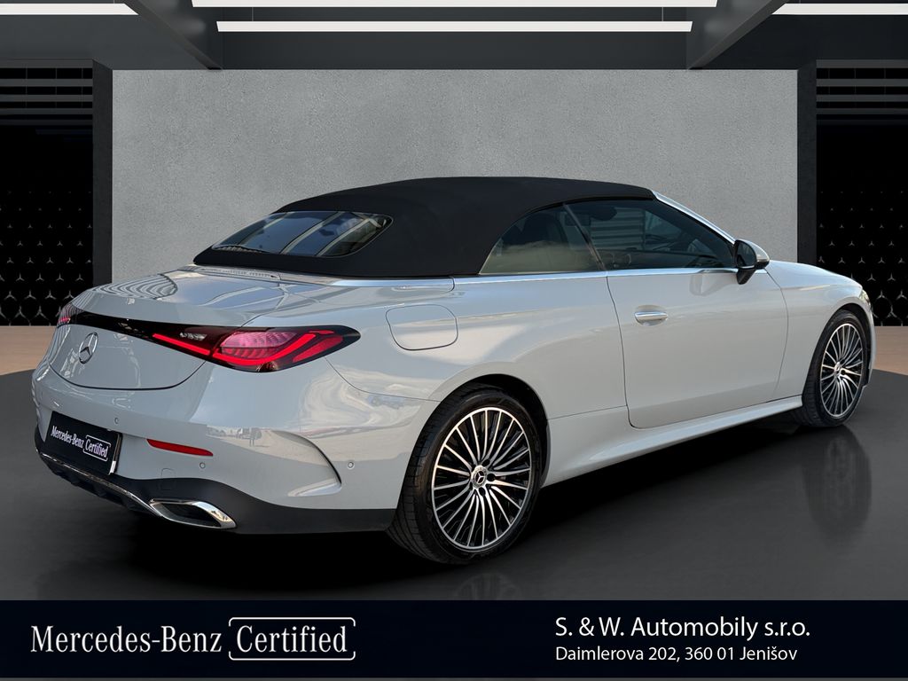 mercedes-benz-cle-300-4matic-amg-cabrio - 4