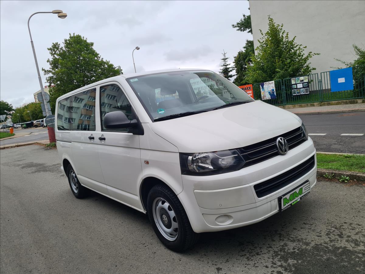 volkswagen-multivan-2-0tdi-1-maj-servis-vw - 2