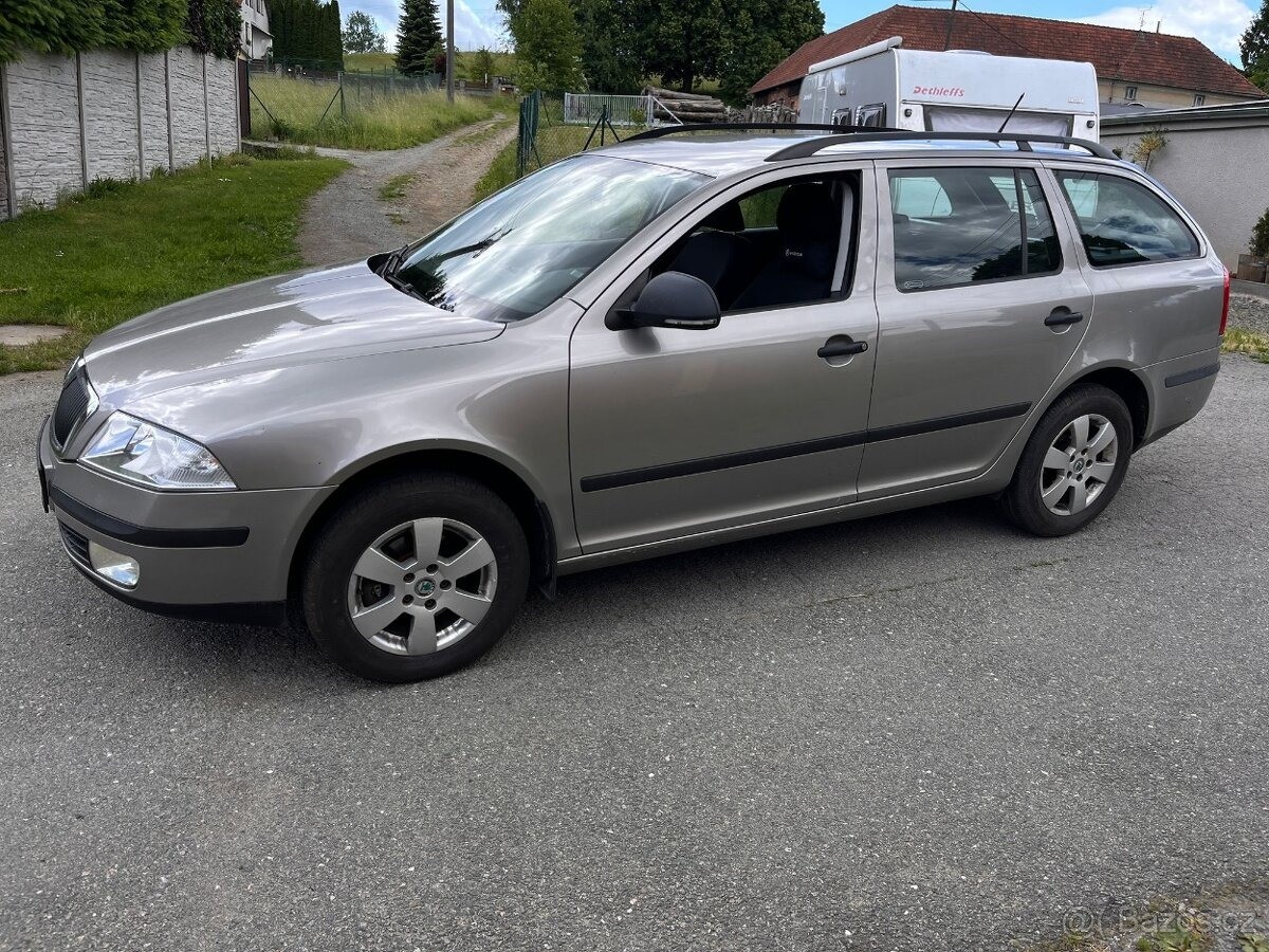 skoda-octavia-1-6-ii-combi-2012-75kw - 1
