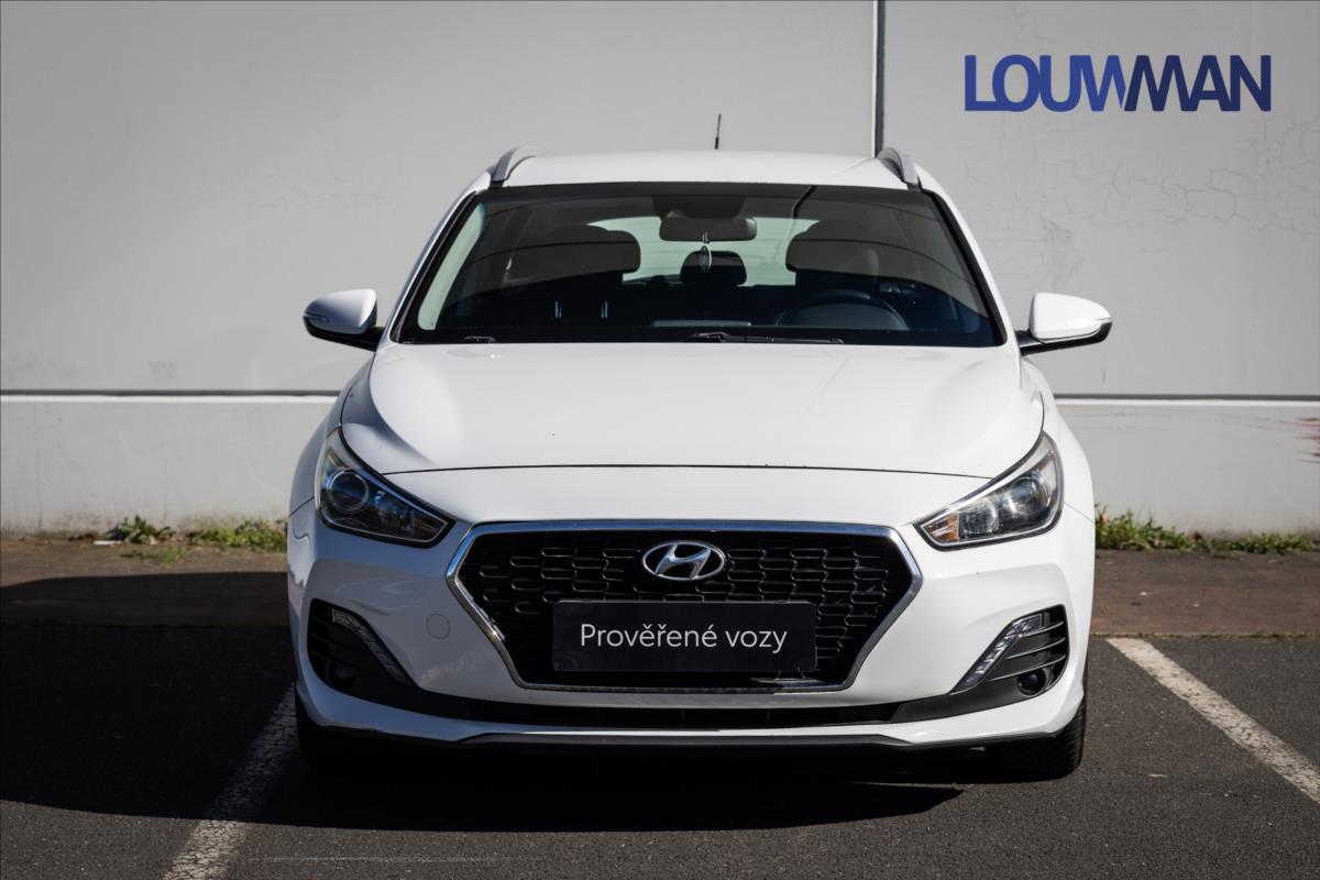 hyundai-i30-1-4-t-gdi-trikolor - 3