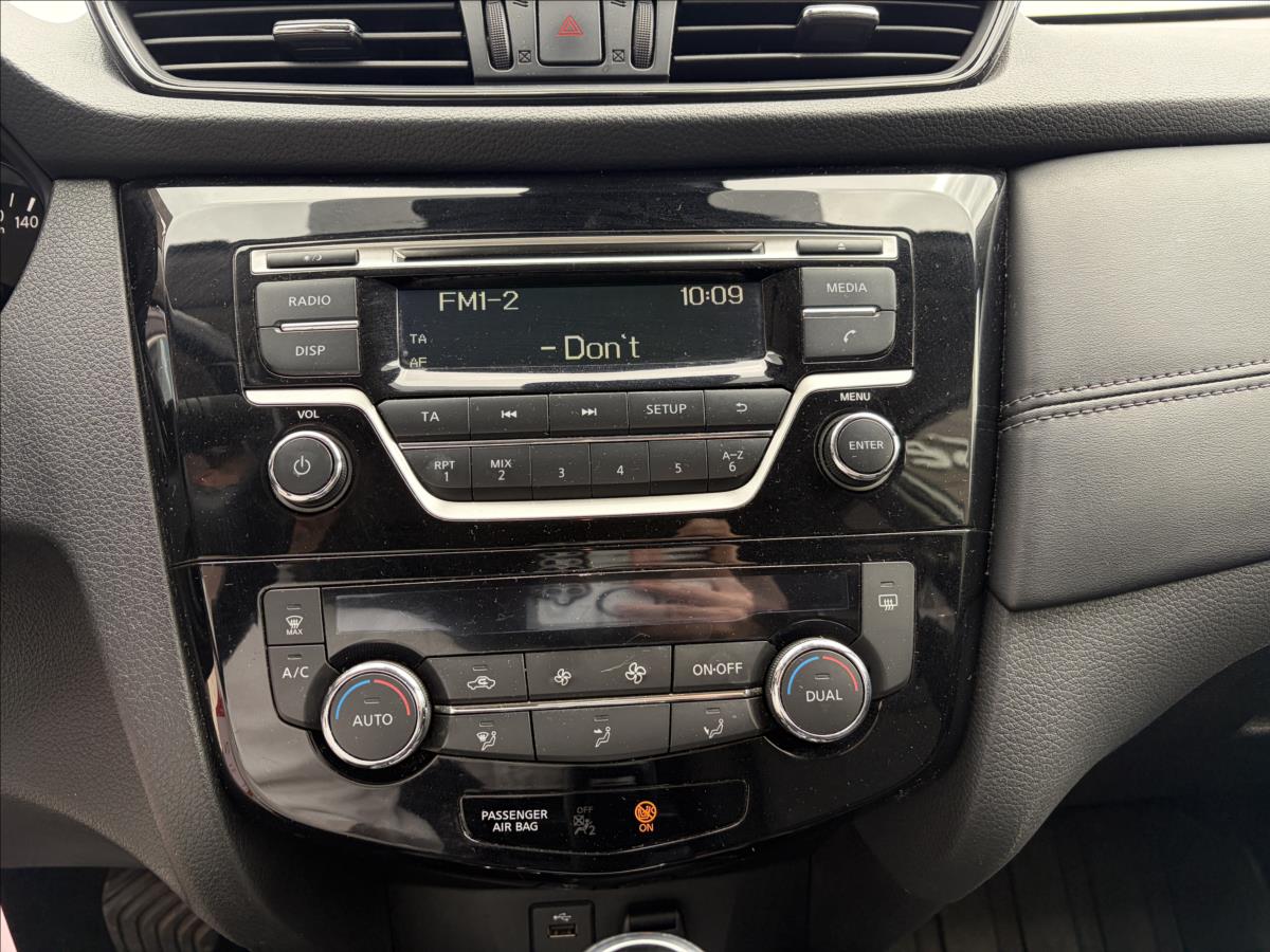 nissan-x-trail-2-0-xtronic-4x4-acenta - 8