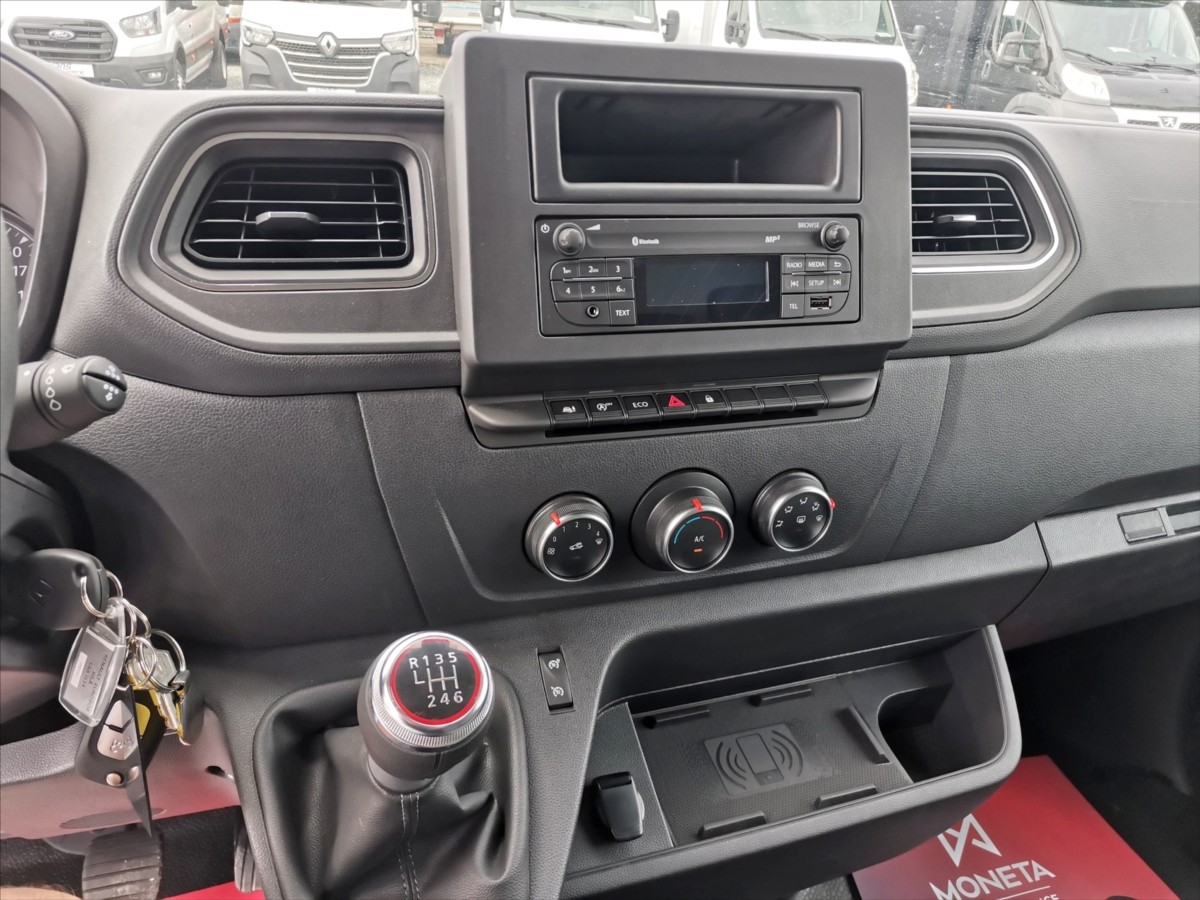 renault-master-165dci-skrin-9palet-cr-1-maj - 8