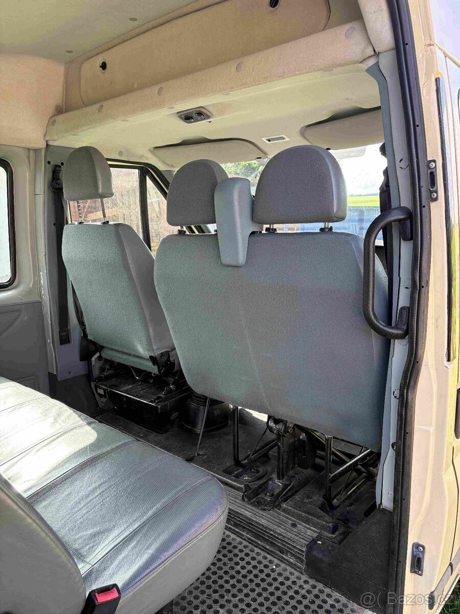 ford-transit-2-2-tdci-9-mist - 8