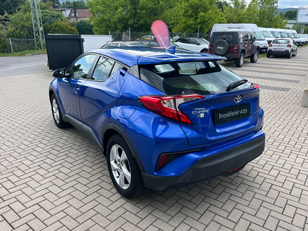 toyota-c-hr-1-2-turbo-116k-active-navi - 3