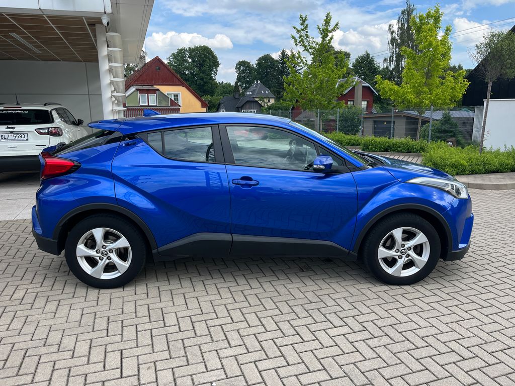 toyota-c-hr-1-2-turbo-116k-active-navi - 6