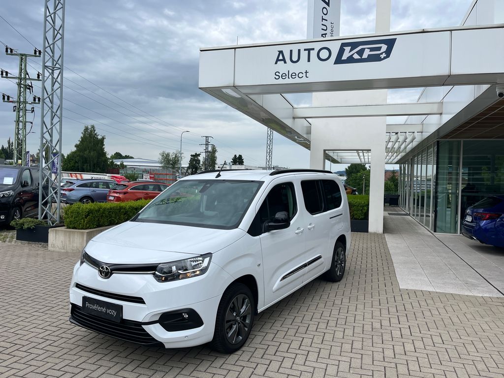 Toyota ProAce City Verso 1.5 D4-D 96kW Family 7 míst L2