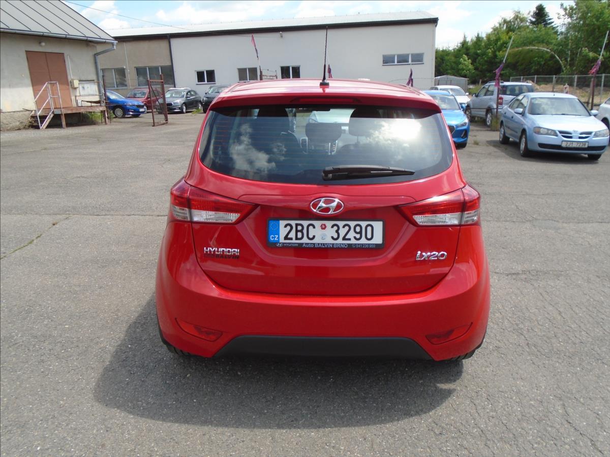 hyundai-ix20-1-6 - 2
