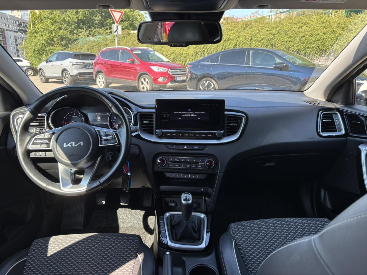 kia-xceed-1-5-tgdi-118kw-top-zaruka-kuze - 8