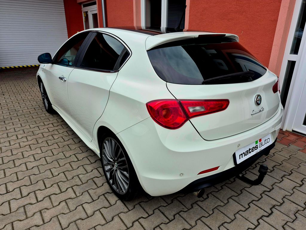 alfa-romeo-giulietta-qv-1-75-tbi-172kw - 2