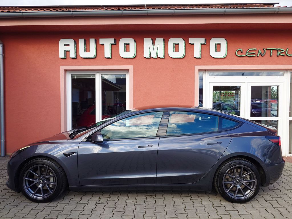 tesla-model-3-standard-plus-rwd-220kw-soh-91 - 3