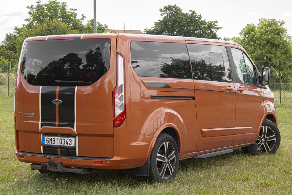 ford-tourneo-custom - 4