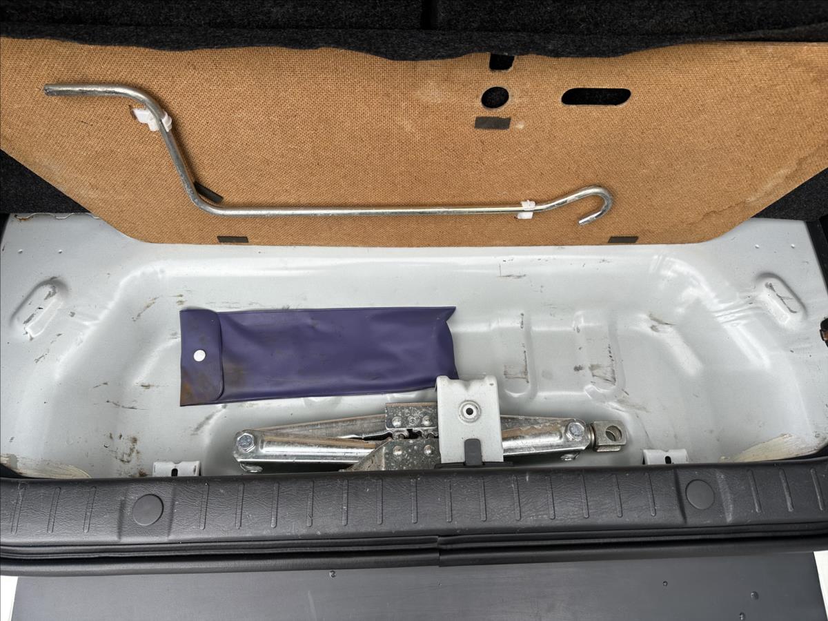 suzuki-jimny-1-3-4x4-klima-bez-koroze - 5