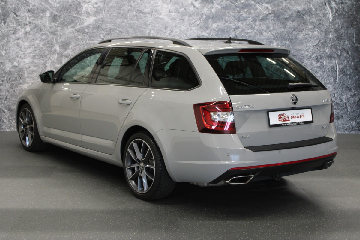 skoda-octavia-2-0-tdi-rs-4x4-dsg-top-virtual - 2