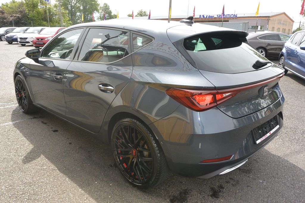 seat-leon-1-5tsi-fr-dsg-110kw - 6