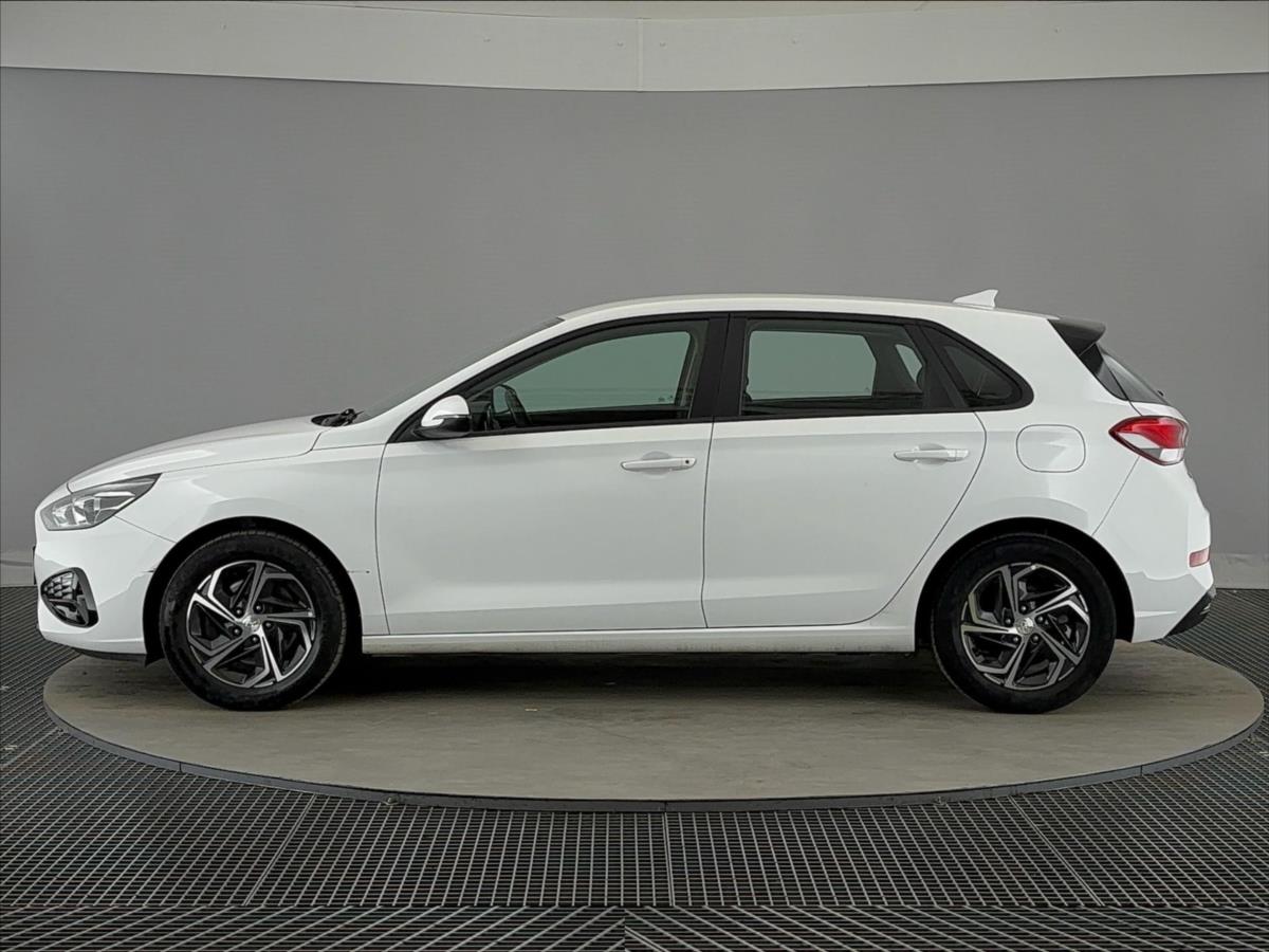 hyundai-i30-1-5-dpi-smart - 2