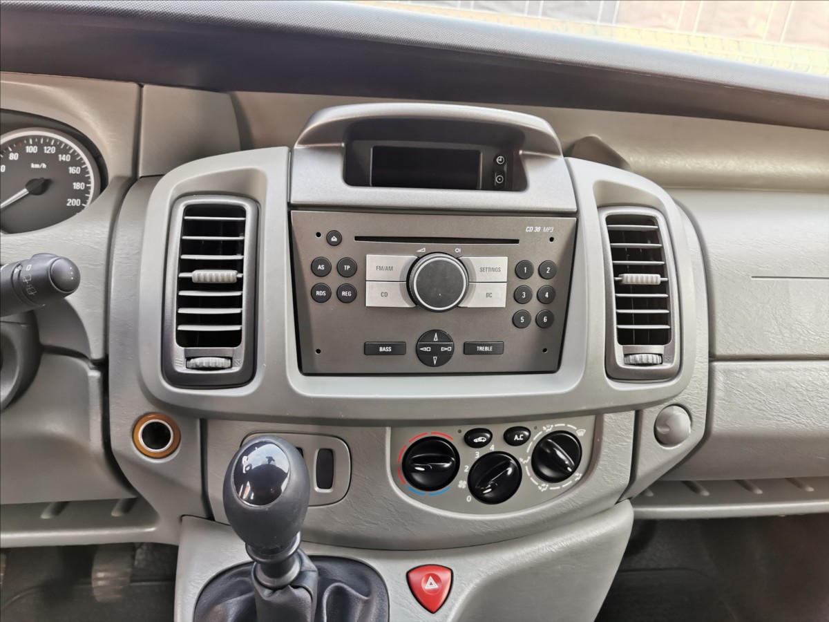 opel-vivaro-2-0-cdti-9mist - 8