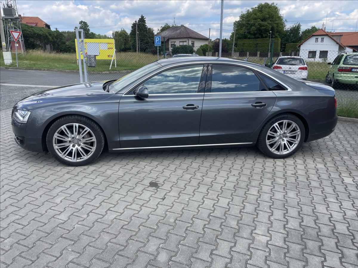 audi-a8-3-0-tdi-184-kw-cr-4x4-131200-km-top - 4
