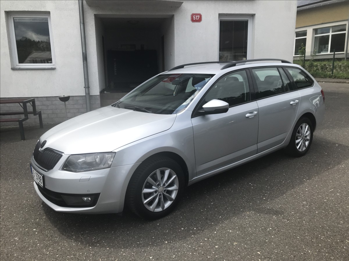 skoda-octavia-1-6-tdi-77kw-style-combi - 2