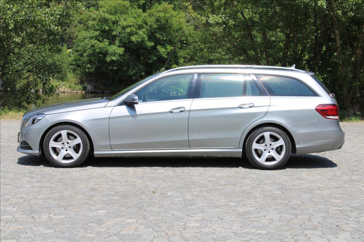mercedes-benz-tridy-e-350cdi-4m-acc-keyless-dph - 5