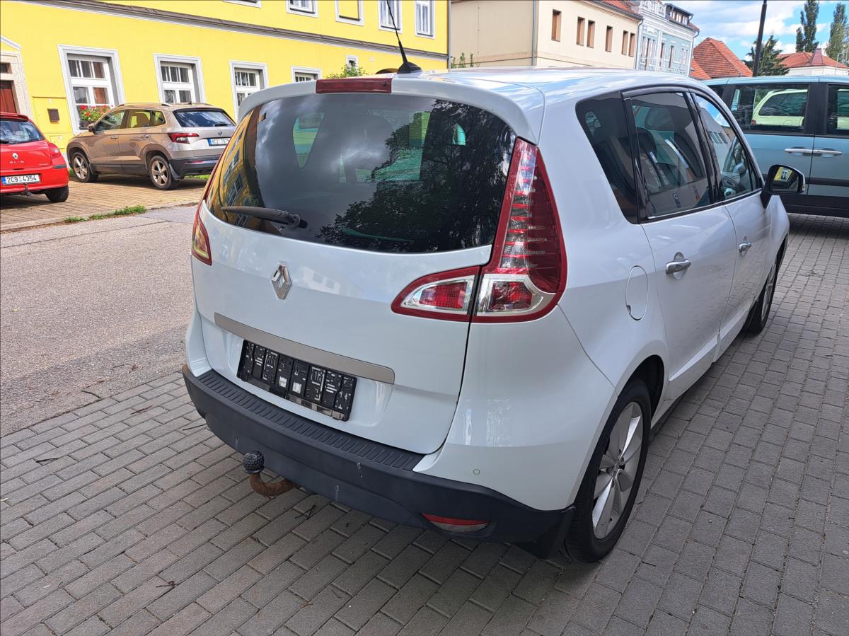 renault-scenic-2-0-dci-zamluveno - 7
