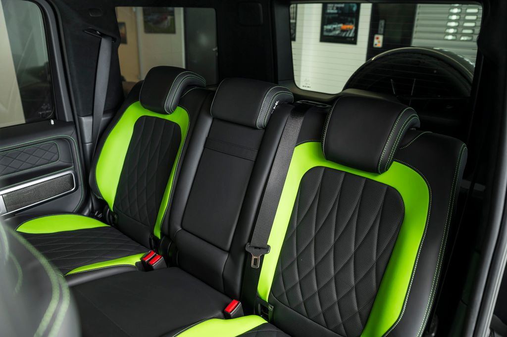 mercedes-benz-tridy-g-63-amg-manufaktur - 7