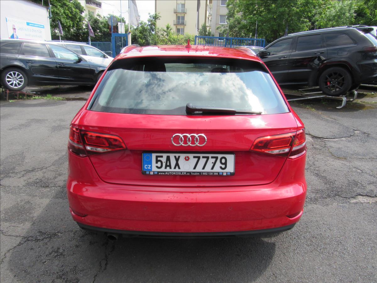 audi-a3-1-6-tdi-81kw-sportback-automat - 4
