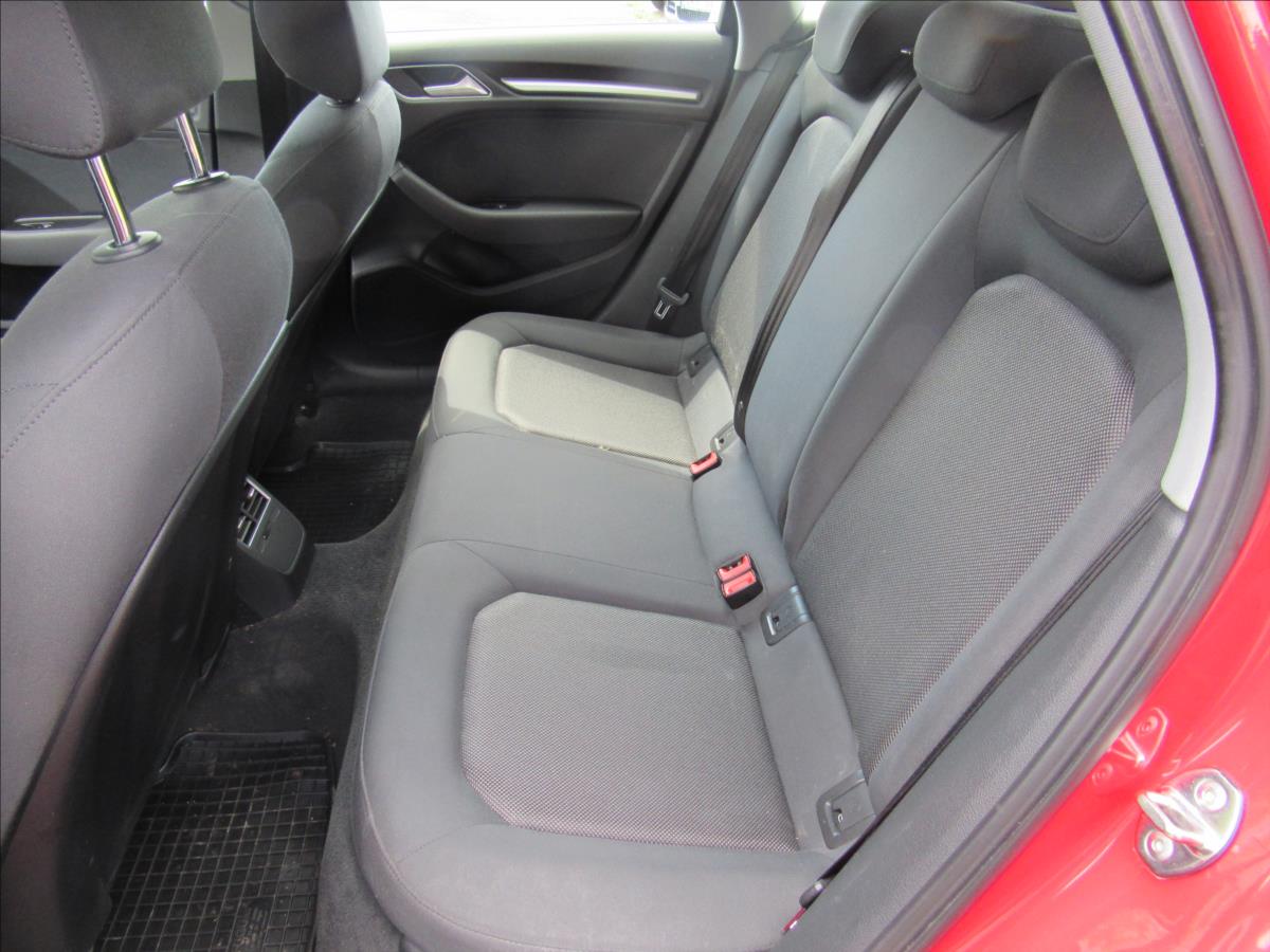 audi-a3-1-6-tdi-81kw-sportback-automat - 9