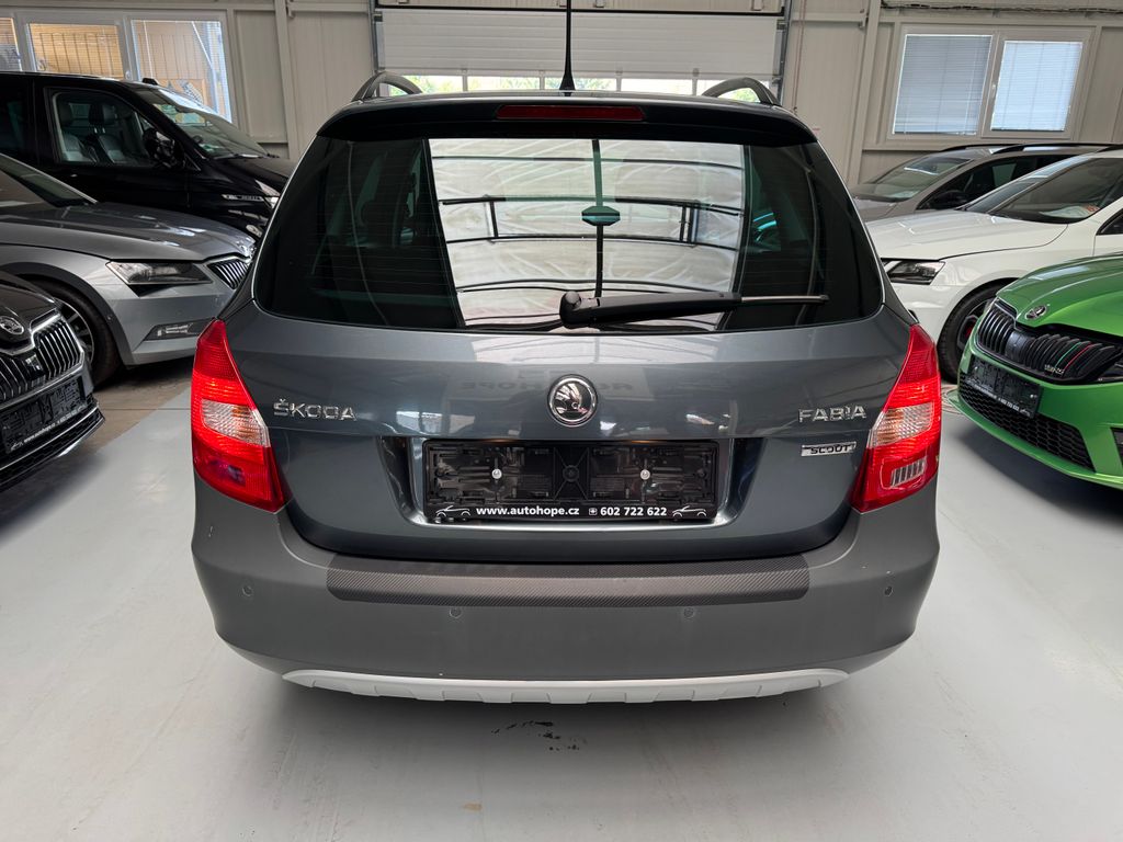 skoda-fabia-kombi-1-2-tsi-dsg-scout - 4