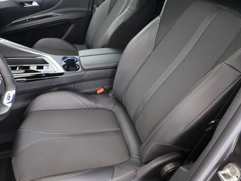 peugeot-3008-1-2puretech-gt-automat - 8