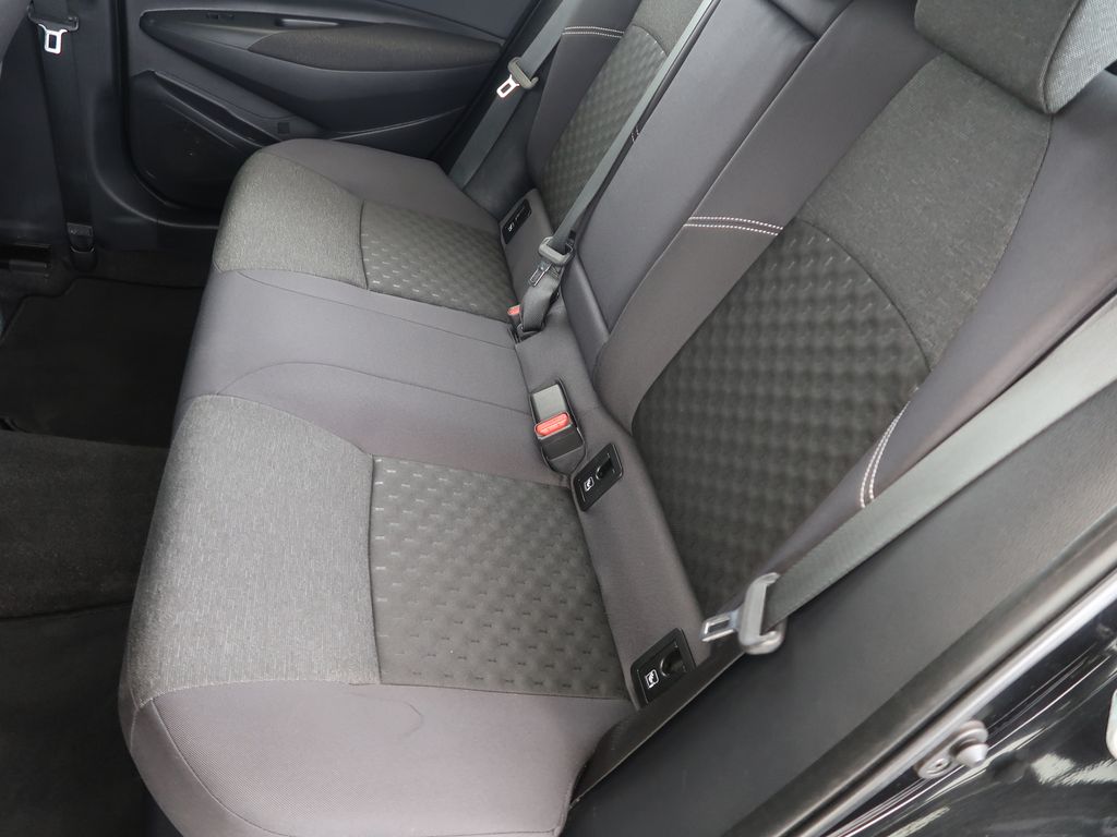 toyota-corolla-1-8-hybrid-e-cvt-comfort-cz-1maj - 9