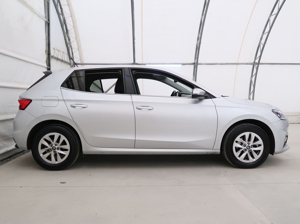 skoda-fabia-1-0tsi-85kw-selection-dsg - 4