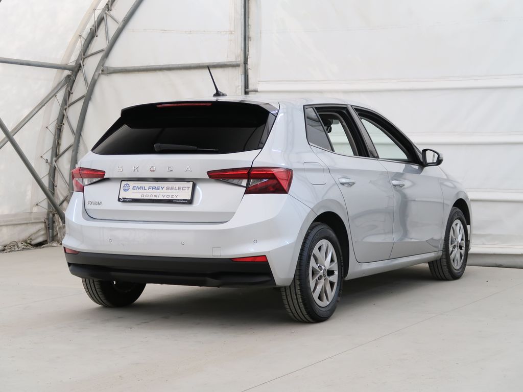 skoda-fabia-1-0tsi-85kw-selection-dsg - 5