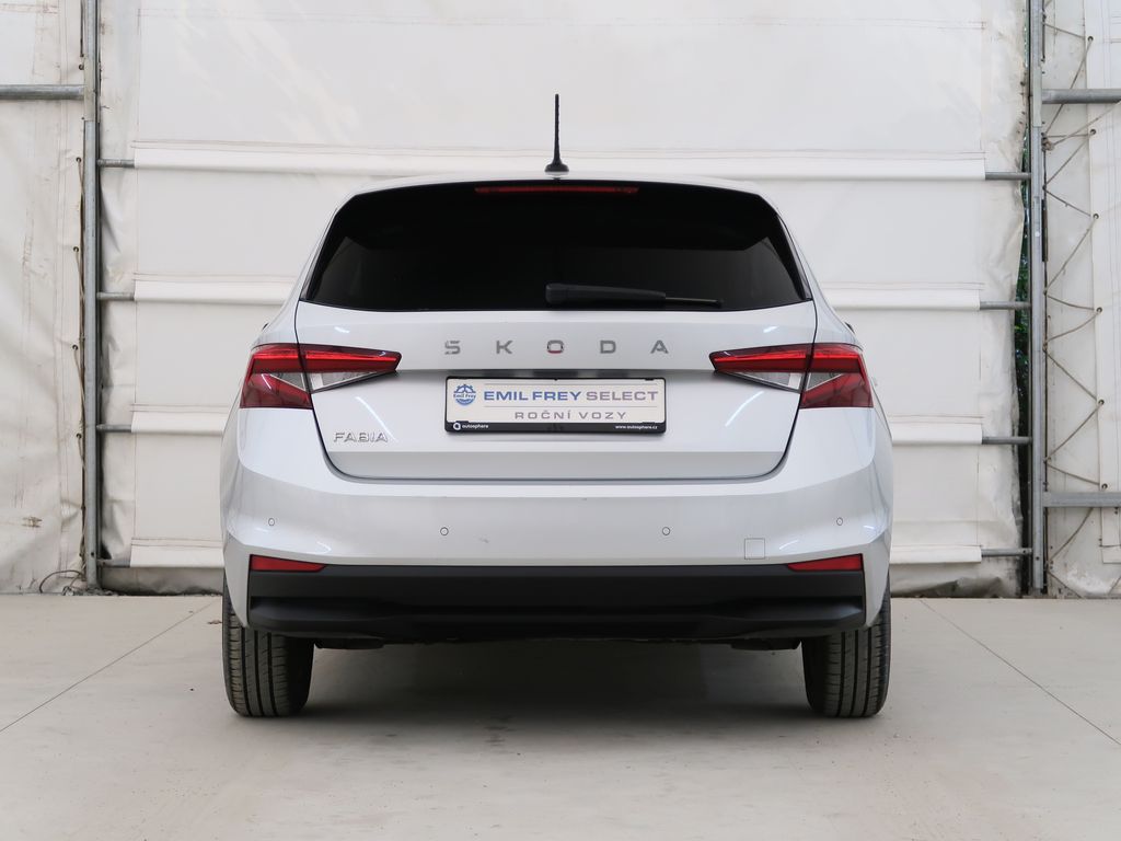 skoda-fabia-1-0tsi-85kw-selection-dsg - 6