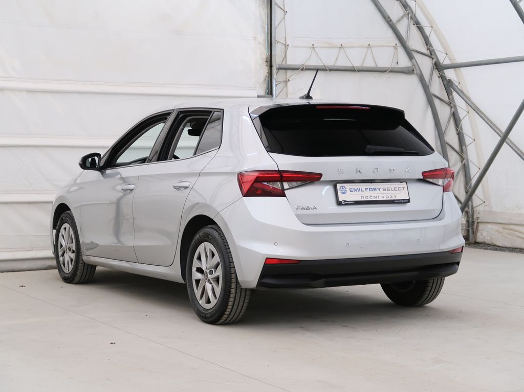 skoda-fabia-1-0tsi-85kw-selection-dsg - 7