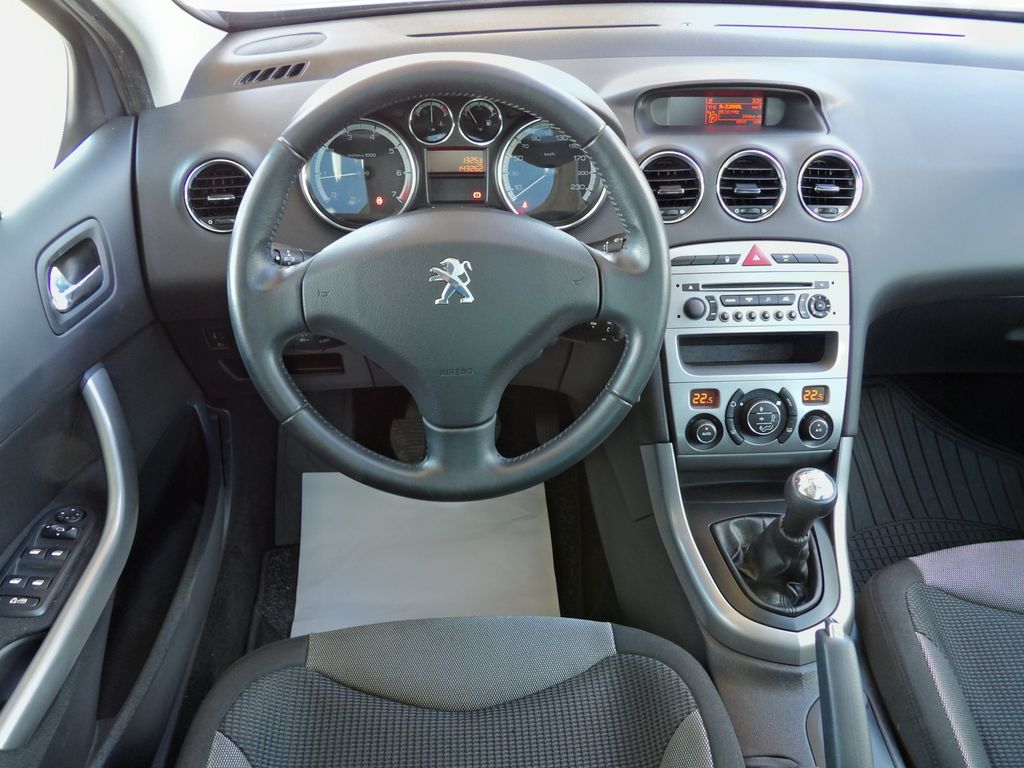 peugeot-308-sw-1-6vti-88kw-autoac-serviska - 6