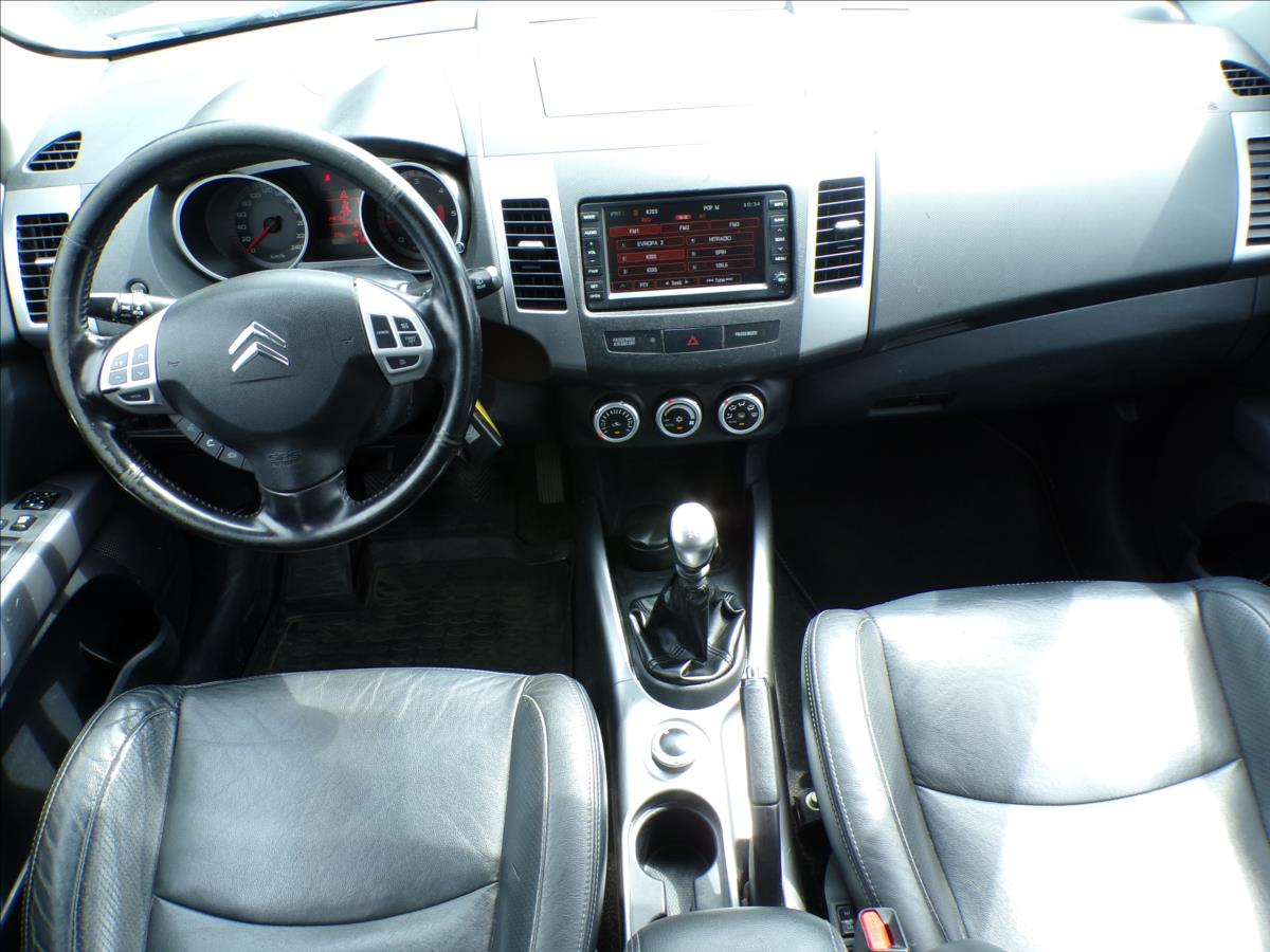 citroen-c-crosser-2-2-hdi-c-crosser-4x4-7-mist - 6