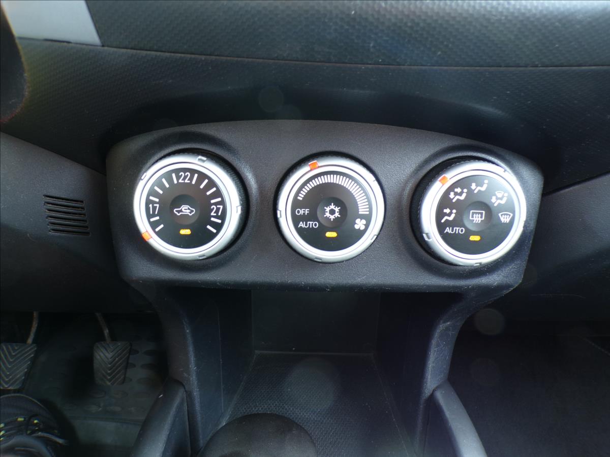 citroen-c-crosser-2-2-hdi-c-crosser-4x4-7-mist - 9