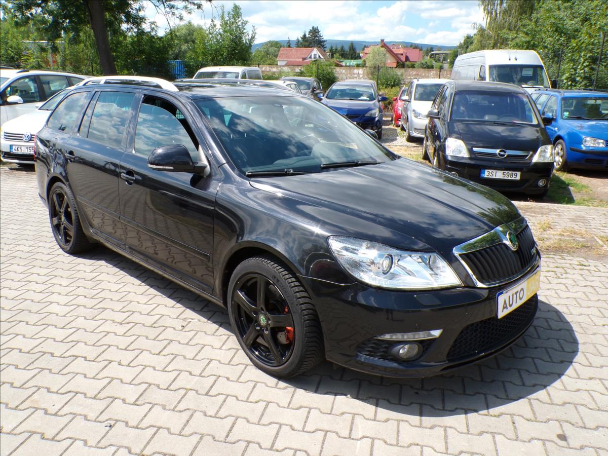 Škoda Octavia 2,0 TFSI RS 147 kW  TAŽ.ZAŘ.