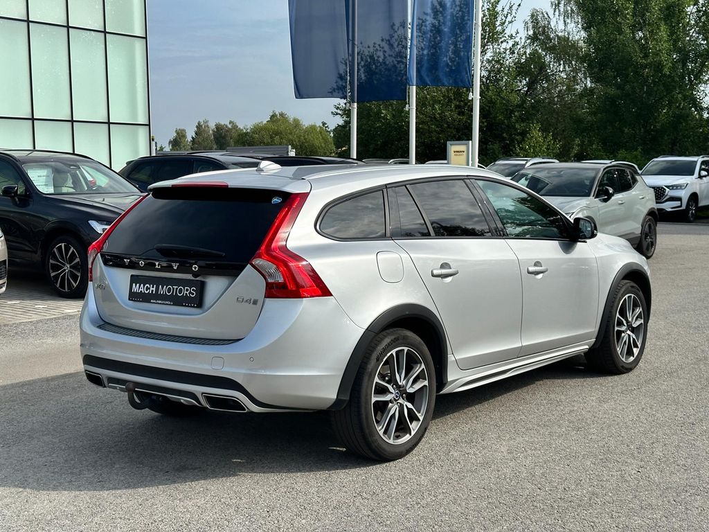 volvo-v60-d4-awd-cross-country-tz-dph - 2