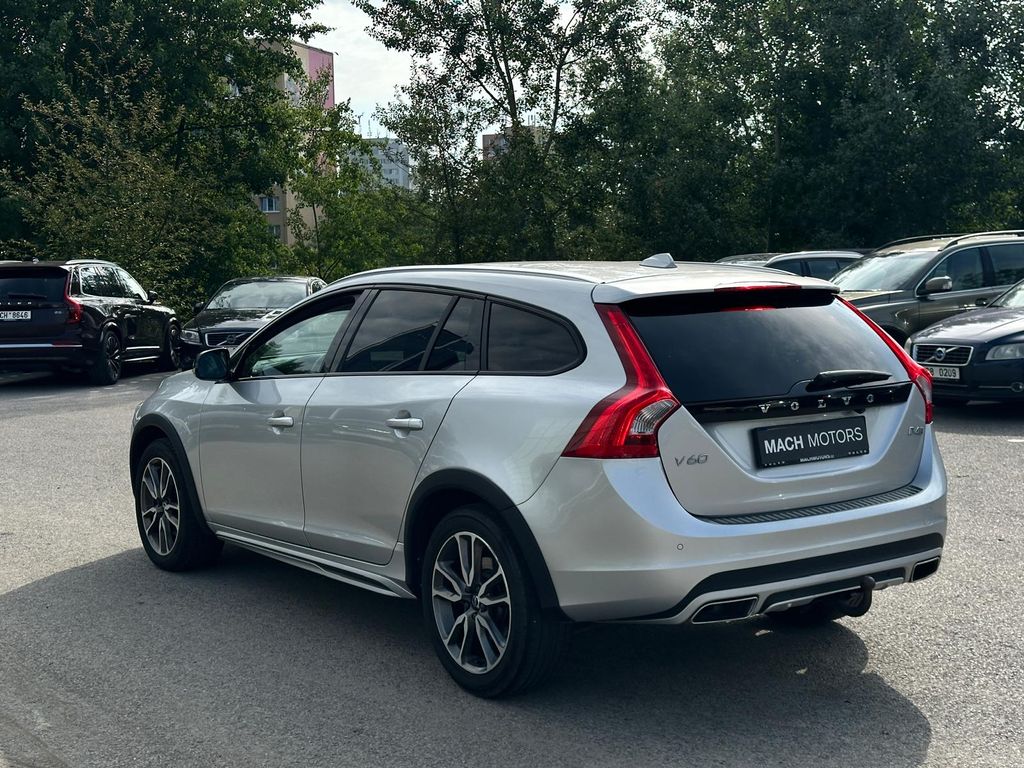 volvo-v60-d4-awd-cross-country-tz-dph - 3
