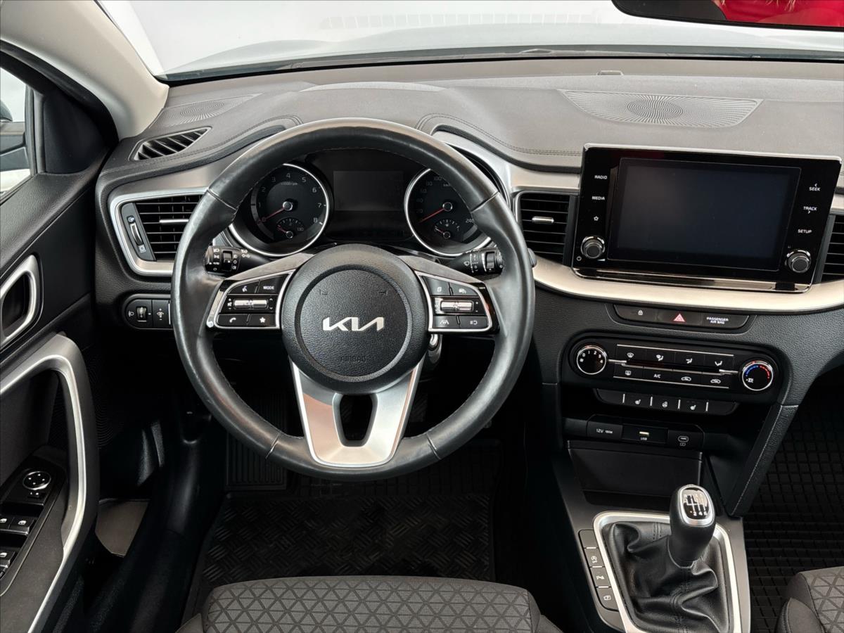 kia-ceed-1-0-t-gdi-spin - 4