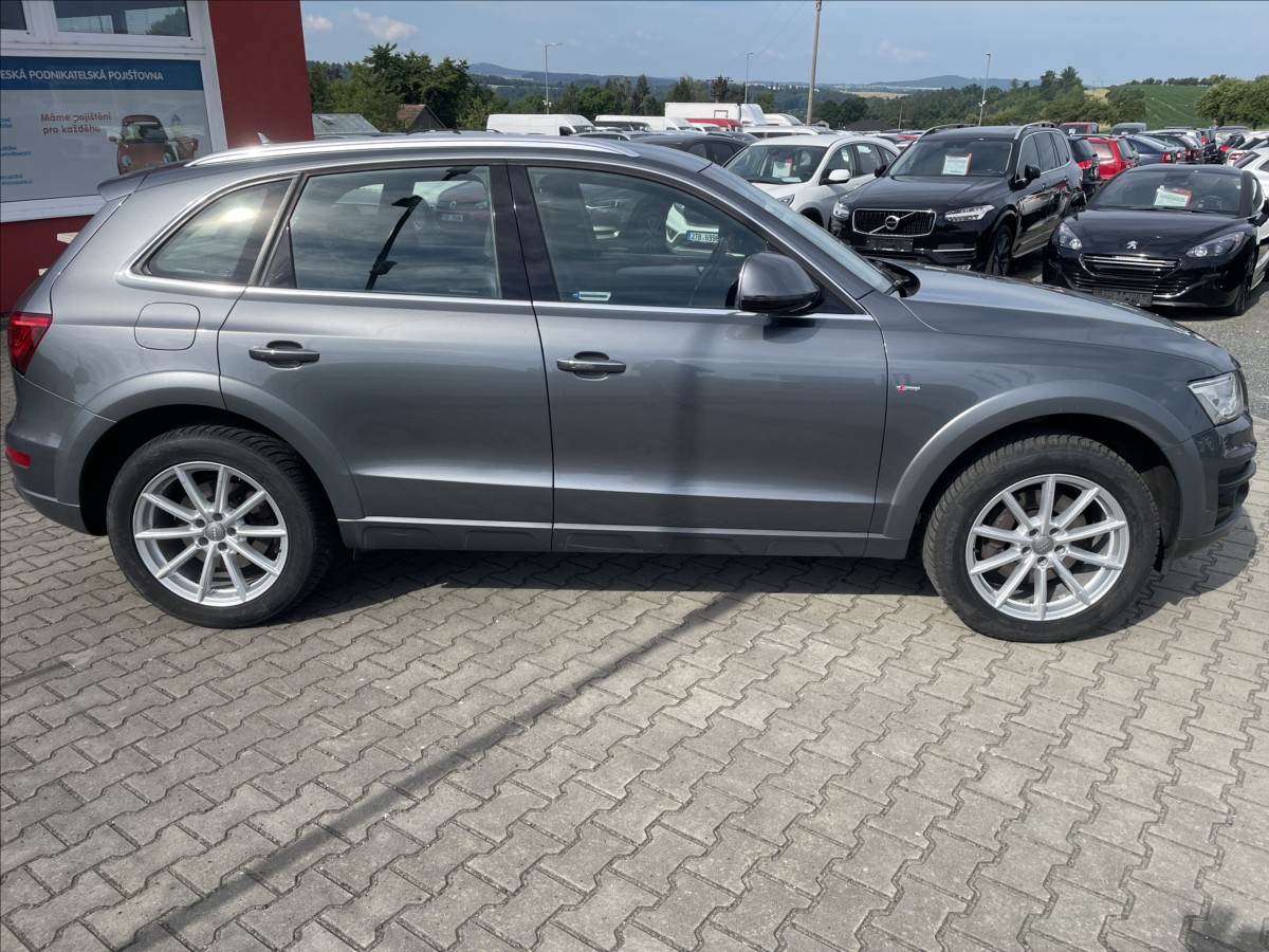 audi-q5-3-0-tdi-s-tronic-s-line-cr-4x4-tz-xenony - 8