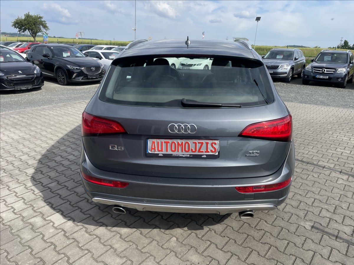 audi-q5-3-0-tdi-s-tronic-s-line-cr-4x4-tz-xenony - 9